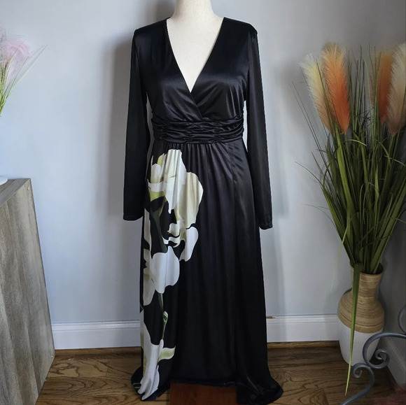 Altuzarra x Target, New, Black Floral Satin Surplice Maxi Dress, Size Large - Picture 12 of 12